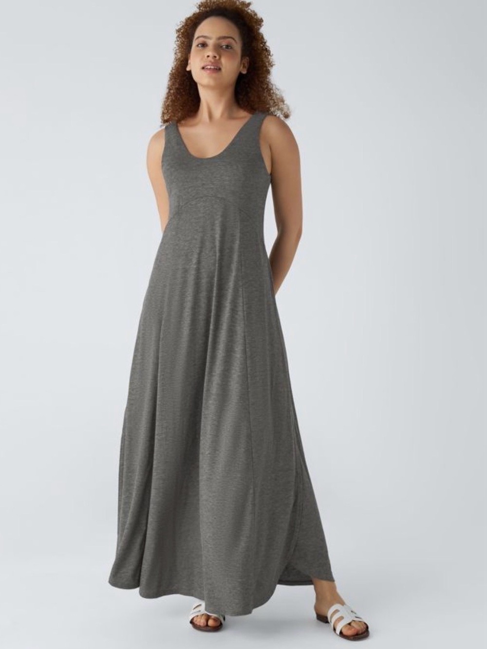 NEW Halara U Neck Flowy Maxi Casual Tank Dress XS Darl Gray Floral Yarn